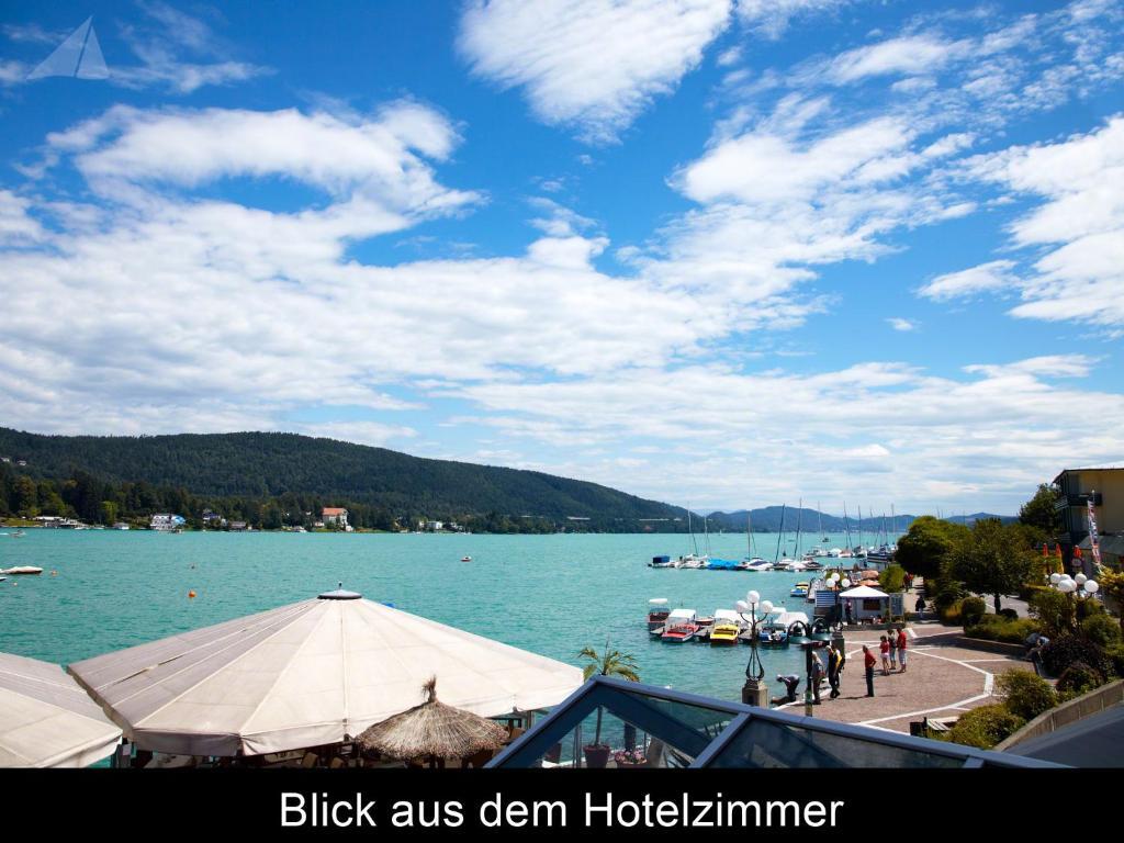 Hotel-Restaurant "Veldener Traumschiff" Direkt Am See In 2Min Im Zentrum 沃尔特湖畔韦尔登 外观 照片